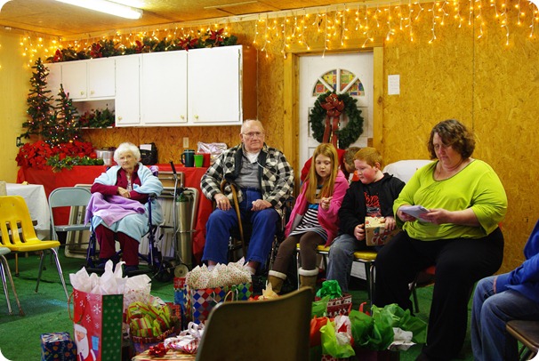 Granny_Christmas_2011-37
