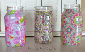 DIY Modern Mason jar vase using fabric and Mod Podge