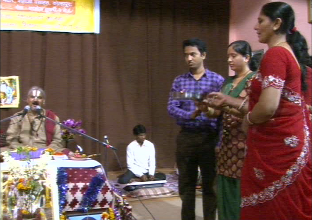  Bhagwat Katha Vachak - Swami Ji.