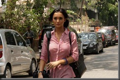 Amy_jackson_hot_1