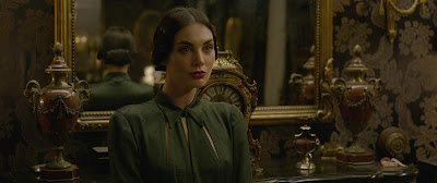 Fantastic Beasts Crimes Of Grindelwald Poppy Corby Tuech Image 2