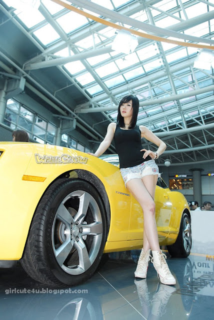 9 Hwang Mi Hee at Chevrolet Exhibitions-very cute asian girl-girlcute4u.blogspot.com