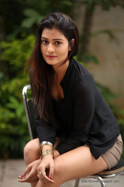 Actress Payal Rajput Hot Photoshoot