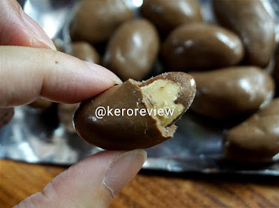 รีวิว มาร์ค แอนด์ สเปนเซอร์ ช็อกโกแลตนมเบลเยียมถั่วบราซิล (CR) Review Belgian Milk Chocolate Brazil Nuts, Marks & Spencer Brand.