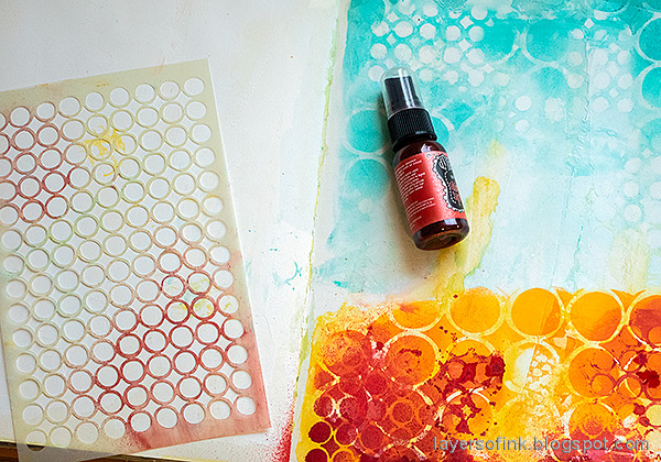 Layers of ink - Thankful Art Journal Page Mixed Media Tutorial by Anna-Karin Evaldsson.