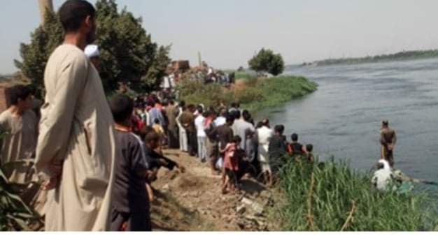 انتشال جثة شخص غرق فى مياه نهر النيل بسوهاج