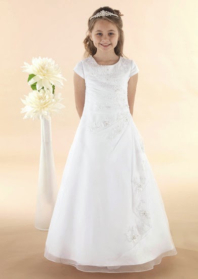 http://www.firstholycommunionday.co.uk/white-organza-communion-dress-full-length-with-sleeves---linzi-jay-maria---new-2015-13826-p.asp