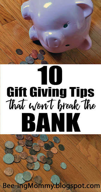 gift giving, gift giving tips, tips, advice, break the bank, safe money, save money on gifts, shopping tips, budgeting, Christmas gift giving advice, money saving, party gift ideas, gift ideas, save money during holidays, save on gifts, shop clearance, secret Santa, family gift ideas, 