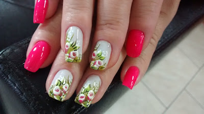 unhas em tons de rosa ver decoração de unhas