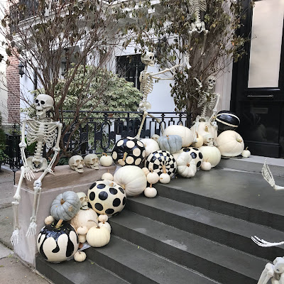 trick or treat, candy, Halloween, halloween decorations, spider, graveyard, skeleton, day of the dead, pumpkins, Upper East Side, New York City, blah to TADA