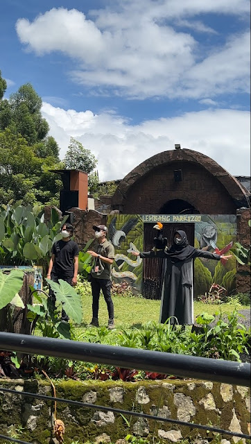 lembang park and zoo kebun binatang bandung atraksi burung 6