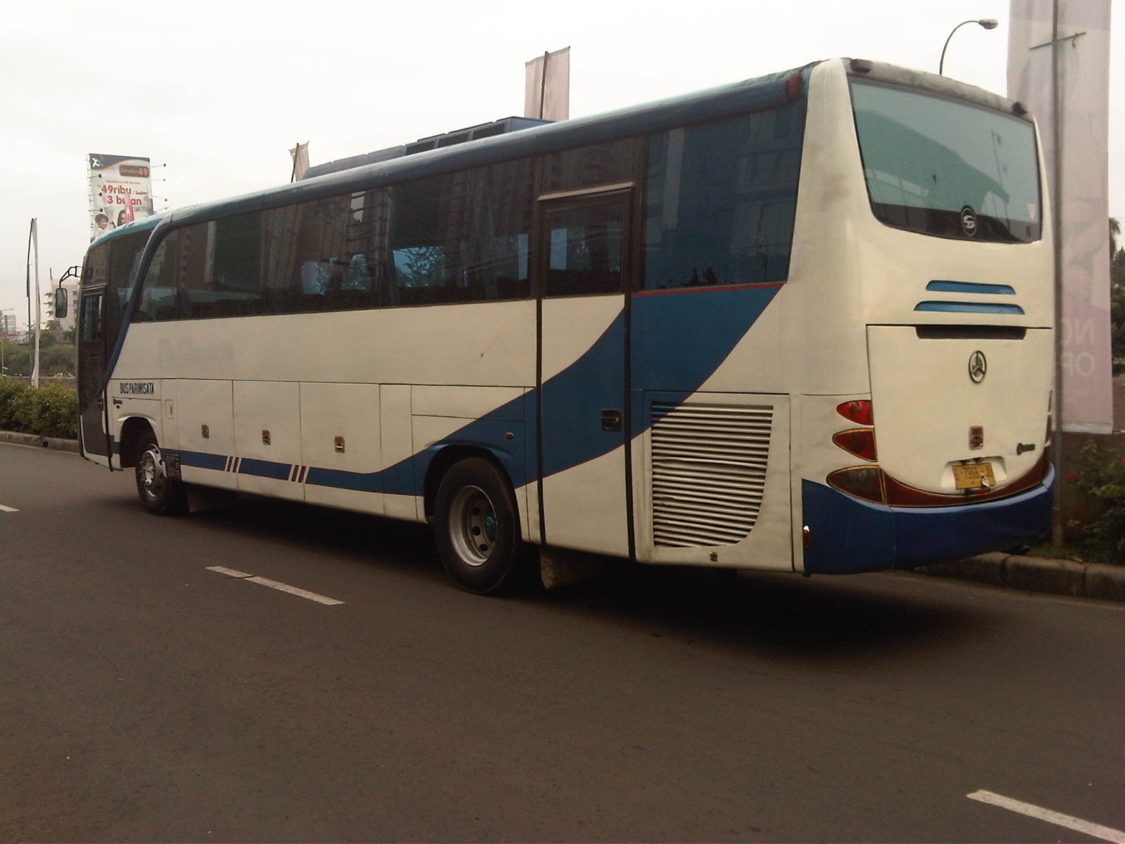 11.+sewa+bus+pariwisata+murahsewa+bus+murah+jakartacharter+bus+murah 