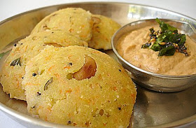 Oats Rava Idli preparation