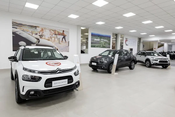 Citroën inaugura nova concessionária em São Paulo do Grupo Sinal