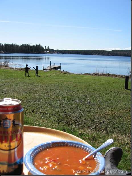 Dagens Lunch med Öl och havsutsikt