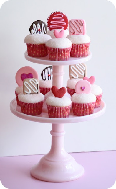 Valentine Cupcake Toppers from Sweetopia