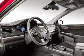 Interior view of 2015 Toyota Camry XSE
