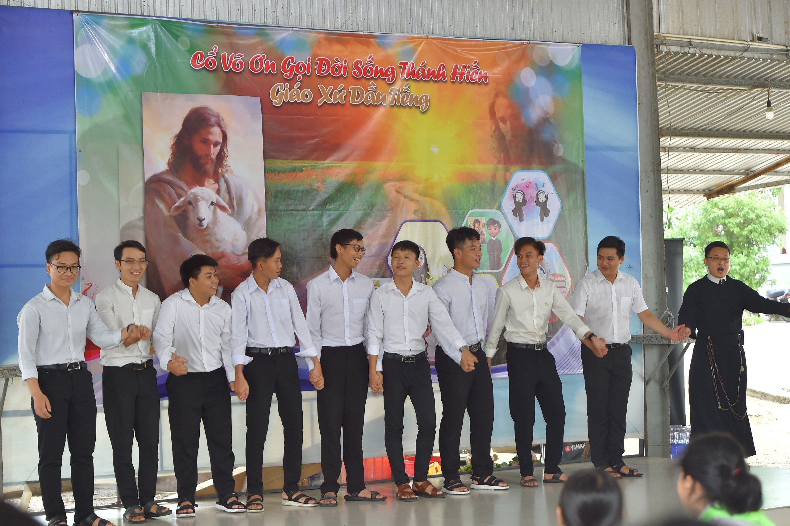 Giáo phận Phú Cường: Ngày cầu nguyện cho ơn thiên triệu  tại giáo xứ Dầu Tiếng