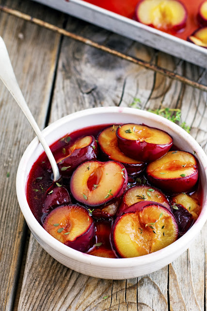 Simple Maple Vanilla Roasted Plums