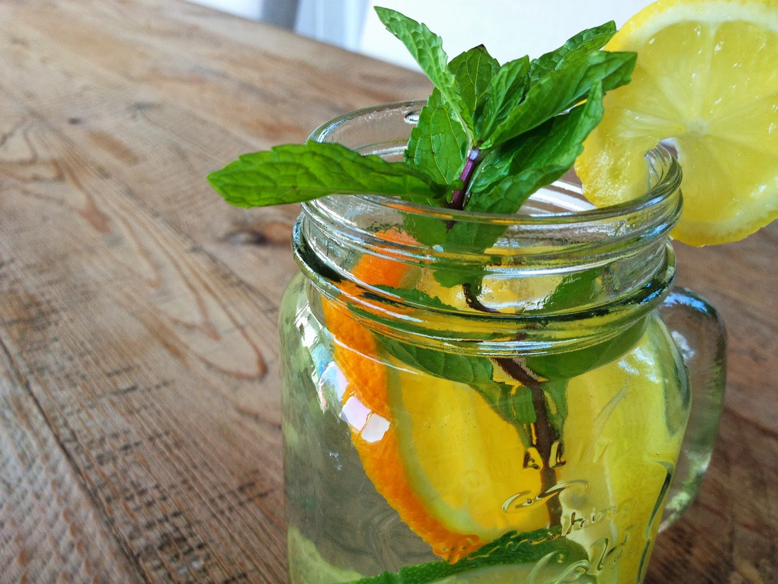 Lauren Marie Gluten Free: [Gluten-Free] Fruit-Infused Water