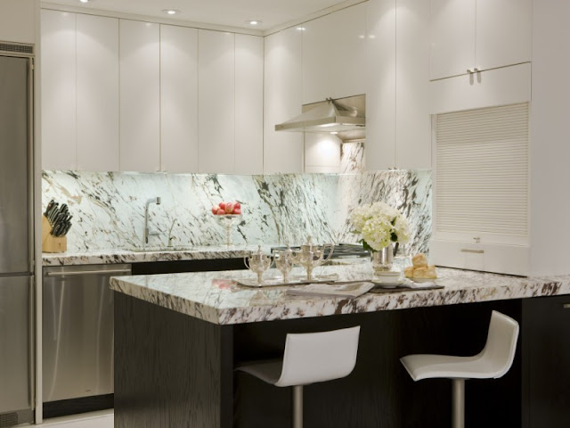 Photo of marble on top of kitchen island
