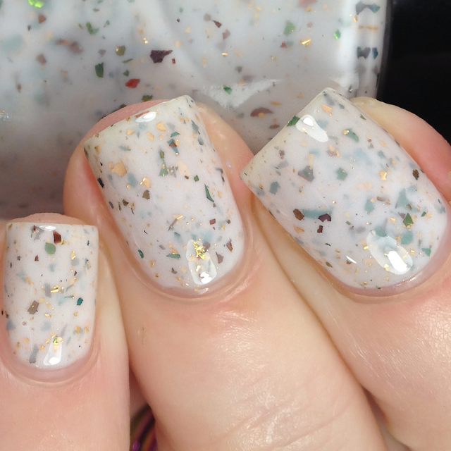 Pahlish-Casse Noisette