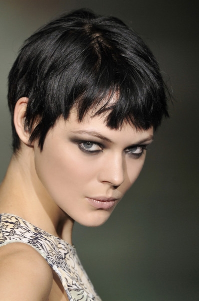 pictures of short hair for 2011. short hair styles 2011 for