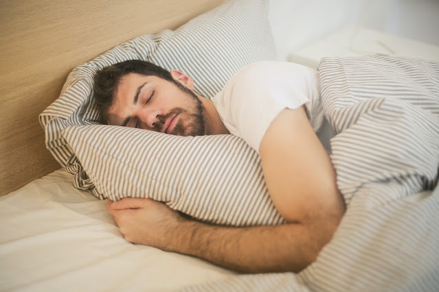 man sleeping soundly no insomnia