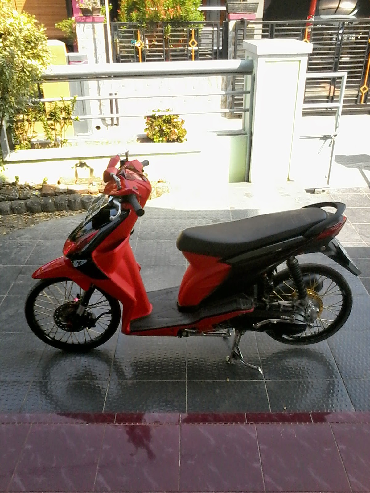 Honda Beat Modifikasi Velg 17 FOR