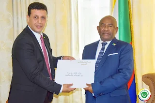 Sommet arabe: le Président Tebboune adresse une invitation à son homologue comorien