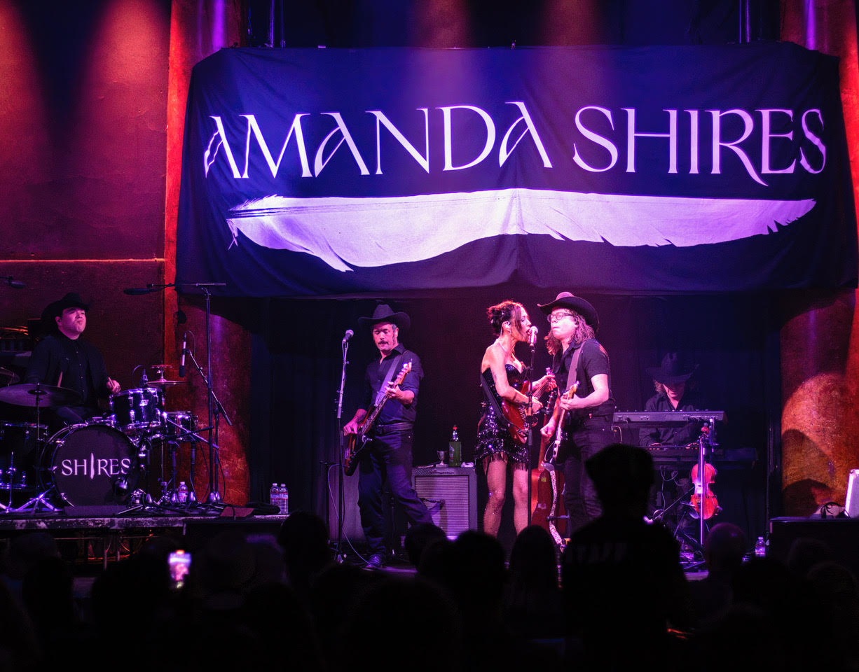 Amanda Shires @ the Great American Music Hall (Photo: Sean Reiter)