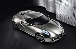 Alfa Romeo 4C Concept (Fluid Metal) (2011) Front Side