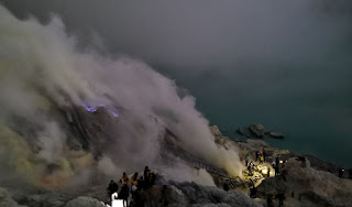 Gunung Ijen, Monte Ijen o Kawah Ijen, Isla de Java, Indonesia.