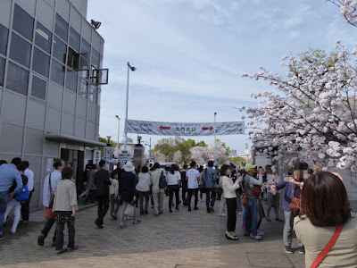 大阪造幣局 桜の通り抜け　北門出口