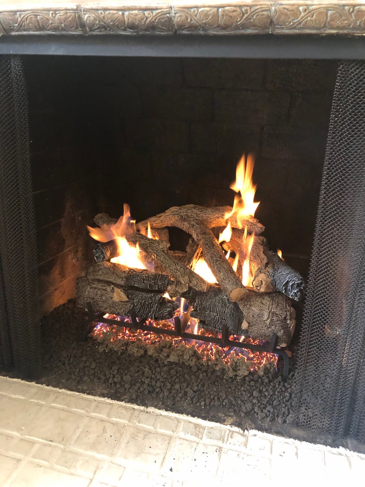 Paula Beer-Joshua: [37+] Convert Wood Burning Fireplace To Gas Logs