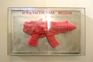 gum sculpture gun