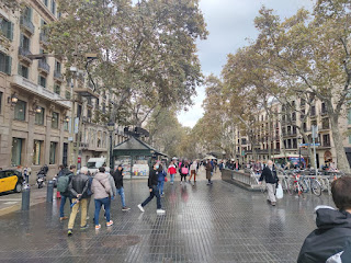 Spacer po Barcelonie śladami Gaudiego