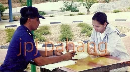 (7 GAMBAR) COMEL JE..!! KENANGAN LALU DATO&quot; SITI AMBIL LESEN MEMANDU !!!