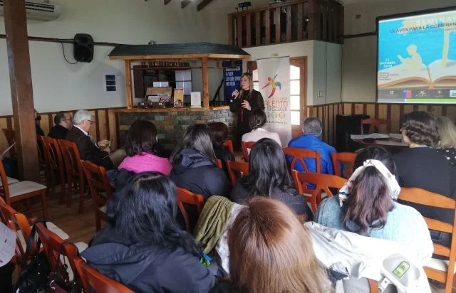 Seminario sobre comprensión lectora en Lago Ranco