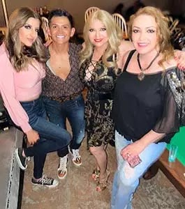 Erika Rojo celebra con los suyos