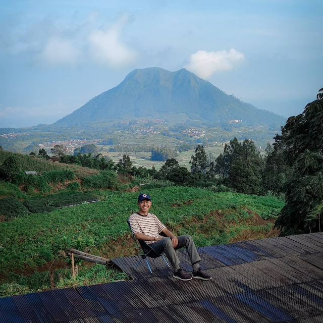 Merbabu View and Cafe Semarang