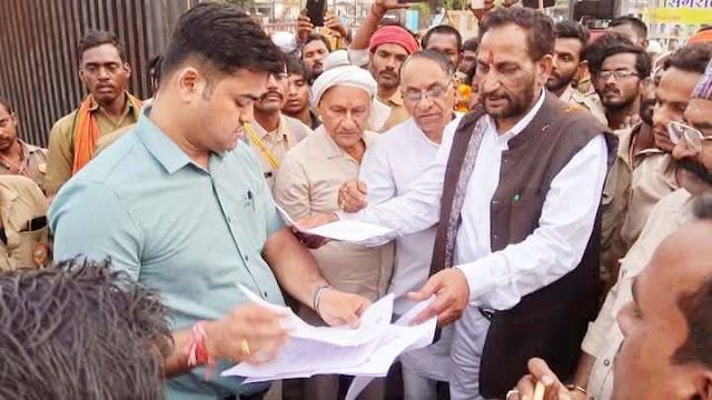 ड्राईवर महासंघ ने कलेक्टर को सौपा 12 सूत्रीय मांगपत्र