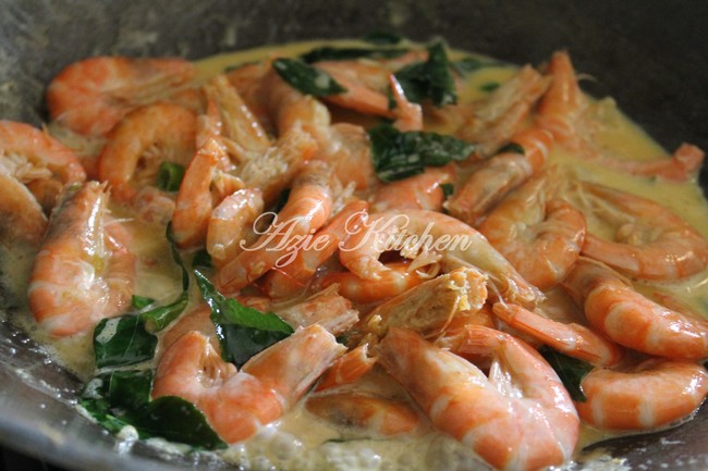 Udang Goreng Butter Yang Paling Sedap - Azie Kitchen