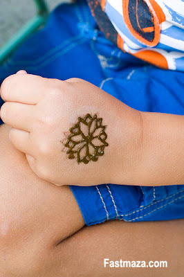 Simple Mehndi Design for Kids