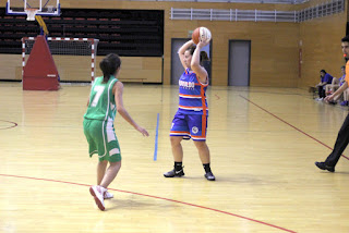 Mudanzas Álvaro #Barakaldo ESTse impone 64-33 al New Team, en Lasesarre