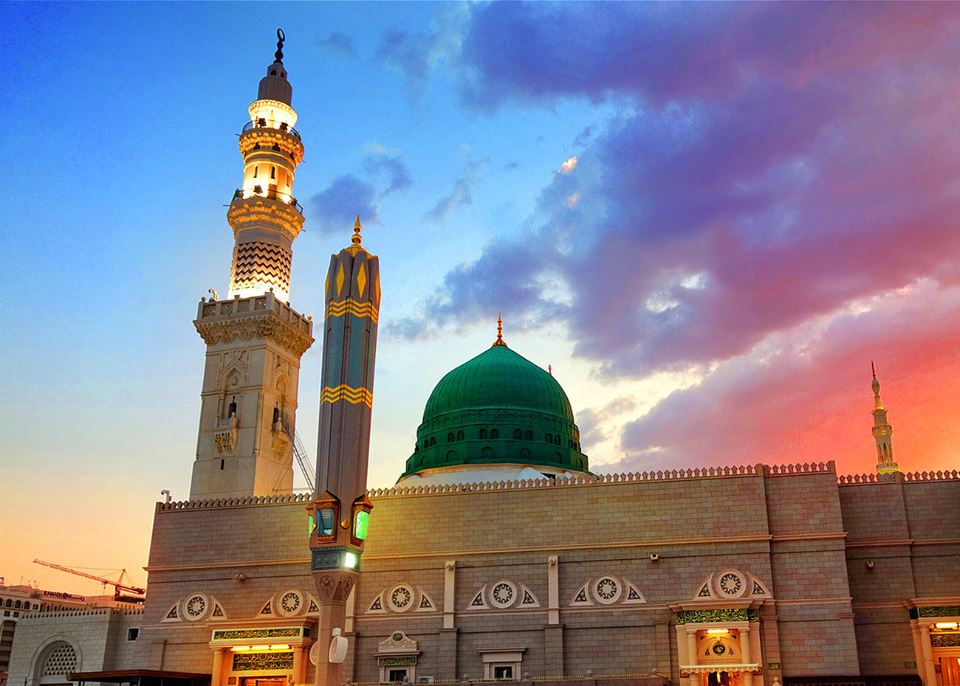 Kumpulan Foto dan Gambar Masjid Nabawi di Madinah 