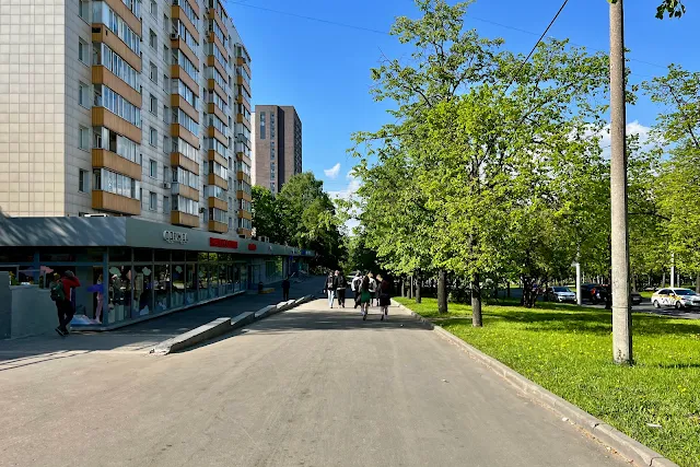 Уральская улица