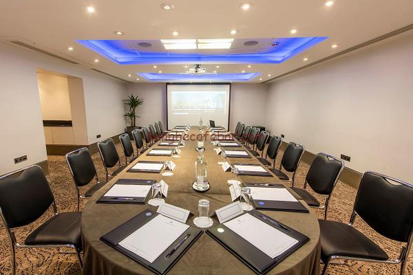 Bàn ghế khách sạn cho khu vực phòng họp, hội thảo