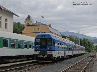 Koleje Czeskie, spěšny vlak nr 1665 do Krnova, stacja Jesenik