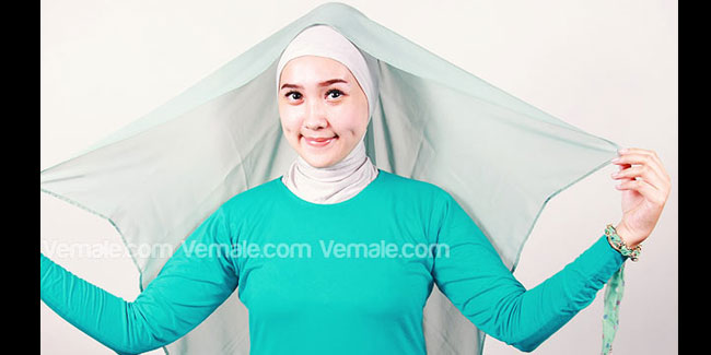  cara  pake hijab Cara  Memakai Jilbab Segi  Empat  Simple 